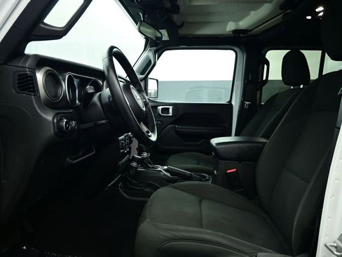 Used 2020 Jeep Wrangler Unlimited Sport S image 13