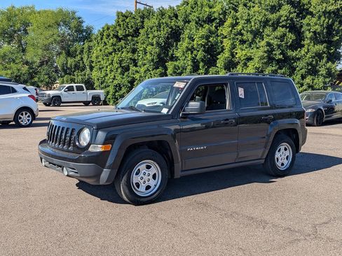 Used 2017 Jeep Patriot Sport w/ Power Value Group FWD image 7