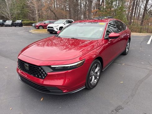 Used 2023 Honda Accord EX image 13