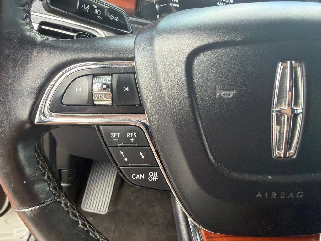 Used 2021 Lincoln Navigator L Reserve AWD/4WD image 20