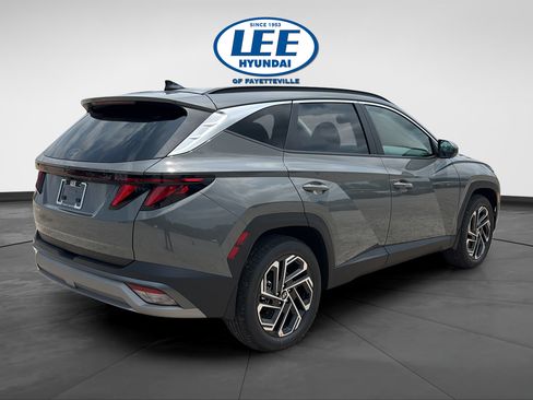 Used 2026 Hyundai Tucson SEL Plus FWD image 3