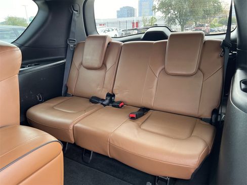 Used 2022 INFINITI QX80 Sensory w/ Cargo Package image 29
