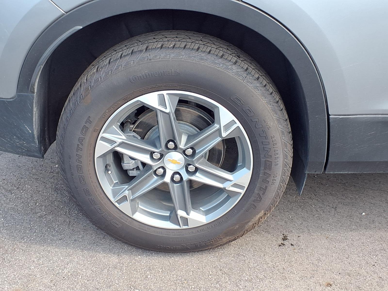 Used 2025 Chevrolet Blazer LT FWD image 25