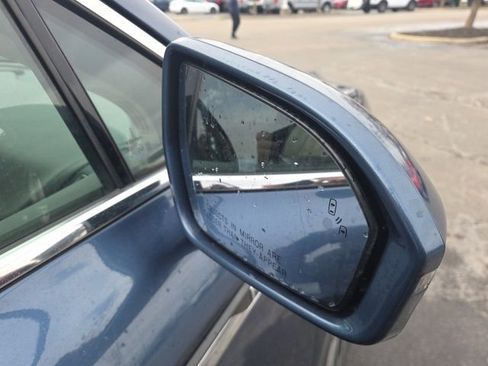 Used 2019 Lincoln Nautilus Reserve image 4