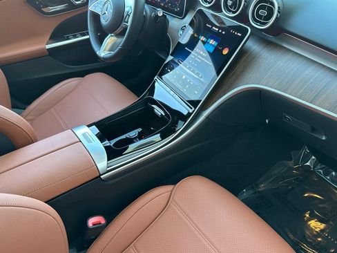 Certified 2025 Mercedes-Benz C 300 Sedan image 33