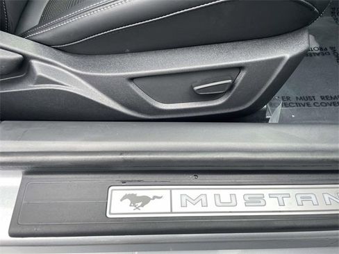 Used 2025 Ford Mustang GT Premium image 27