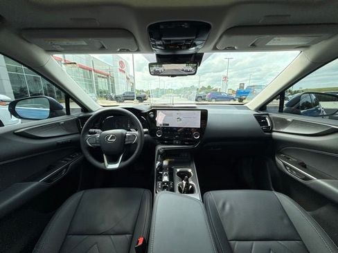 Used 2025 Lexus NX 350 AWD w/ Accessory Package (2T) image 19