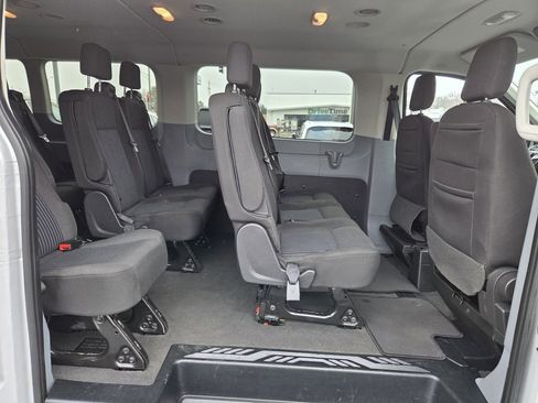 Used 2019 Ford Transit 350 XLT image 30