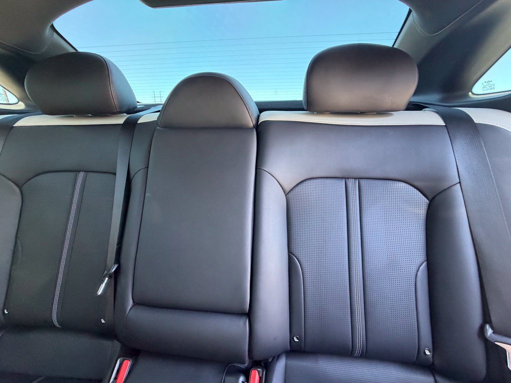 Used 2025 Kia K5 GT-Line w/ GT-Line Premium Package FWD image 9