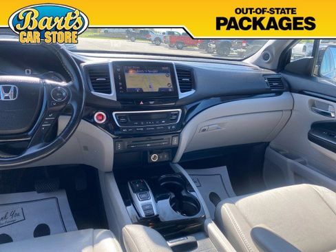 Used 2016 Honda Pilot Touring image 25