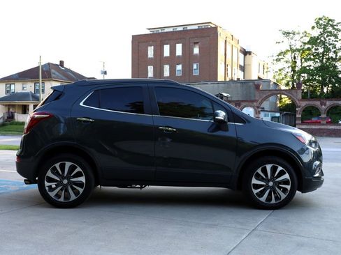 Used 2018 Buick Encore Essence image 8