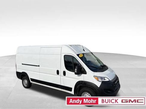 Used 2025 RAM ProMaster 2500 w/ Convenience Group FWD image 1