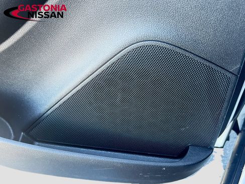 Used 2020 Buick Encore Preferred FWD image 33