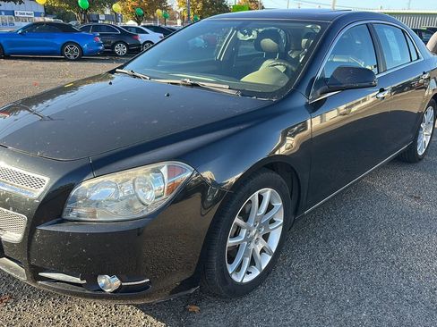 Used 2011 Chevrolet Malibu LTZ image 6