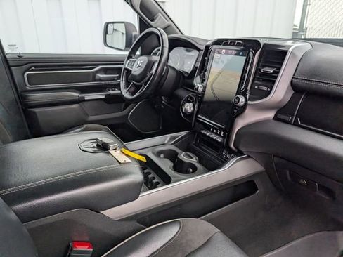 Used 2022 RAM 1500 Laramie AWD/4WD image 31