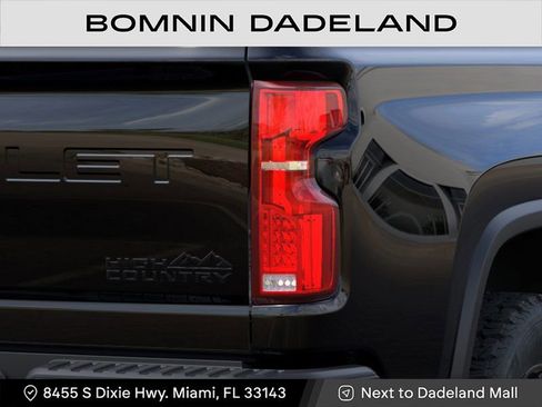 New 2026 Chevrolet Silverado 2500 High Country w/ High Country Premium Package AWD/4WD image 11