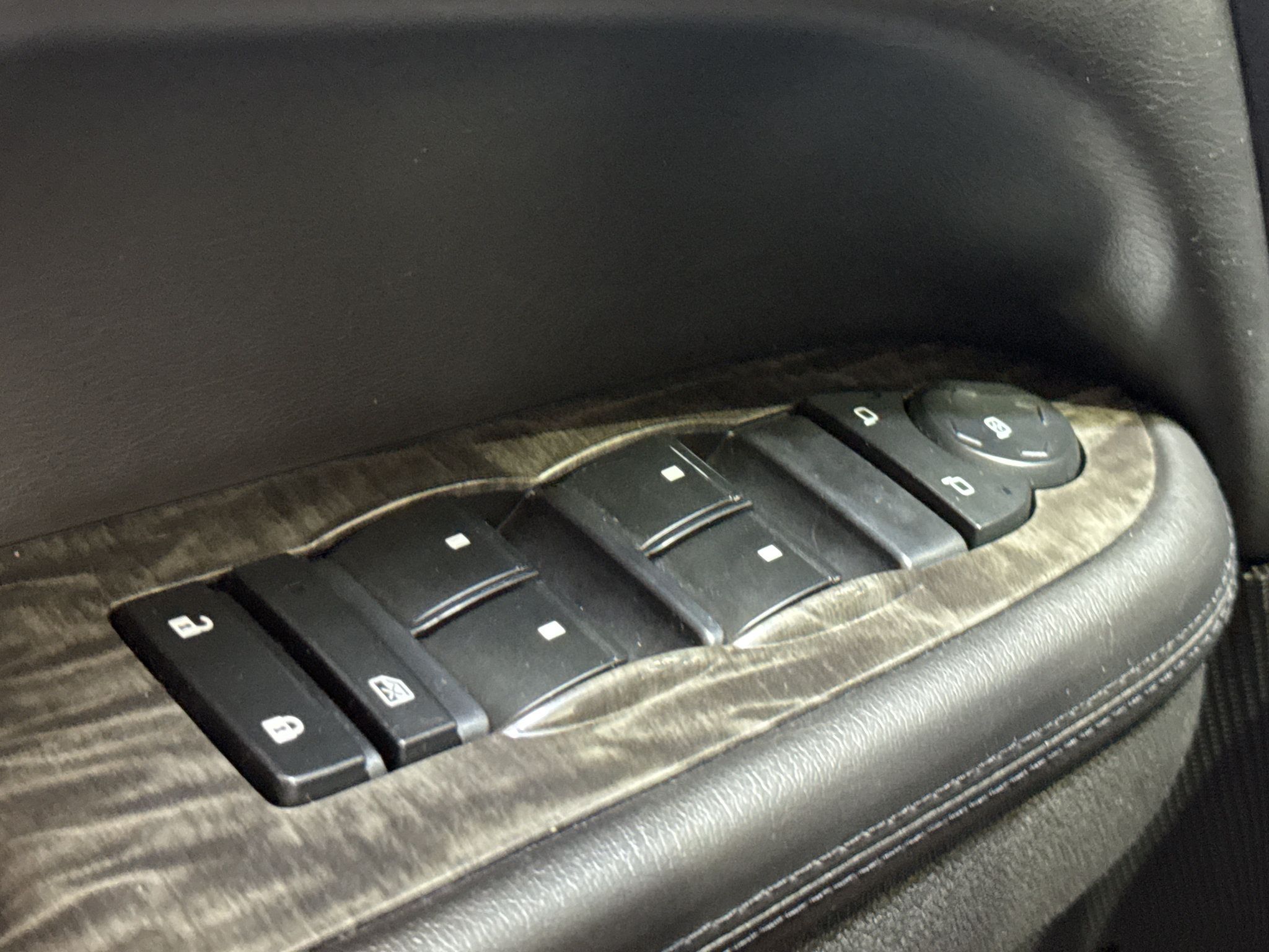 Used 2014 Buick Enclave Leather w/ Trailering Provision Package AWD/4WD image 32