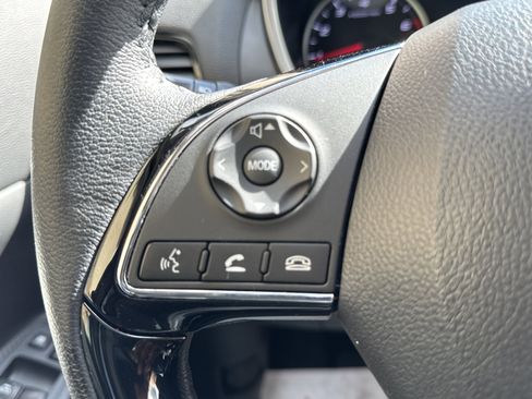Used 2024 Mitsubishi Eclipse Cross SE AWD/4WD image 18