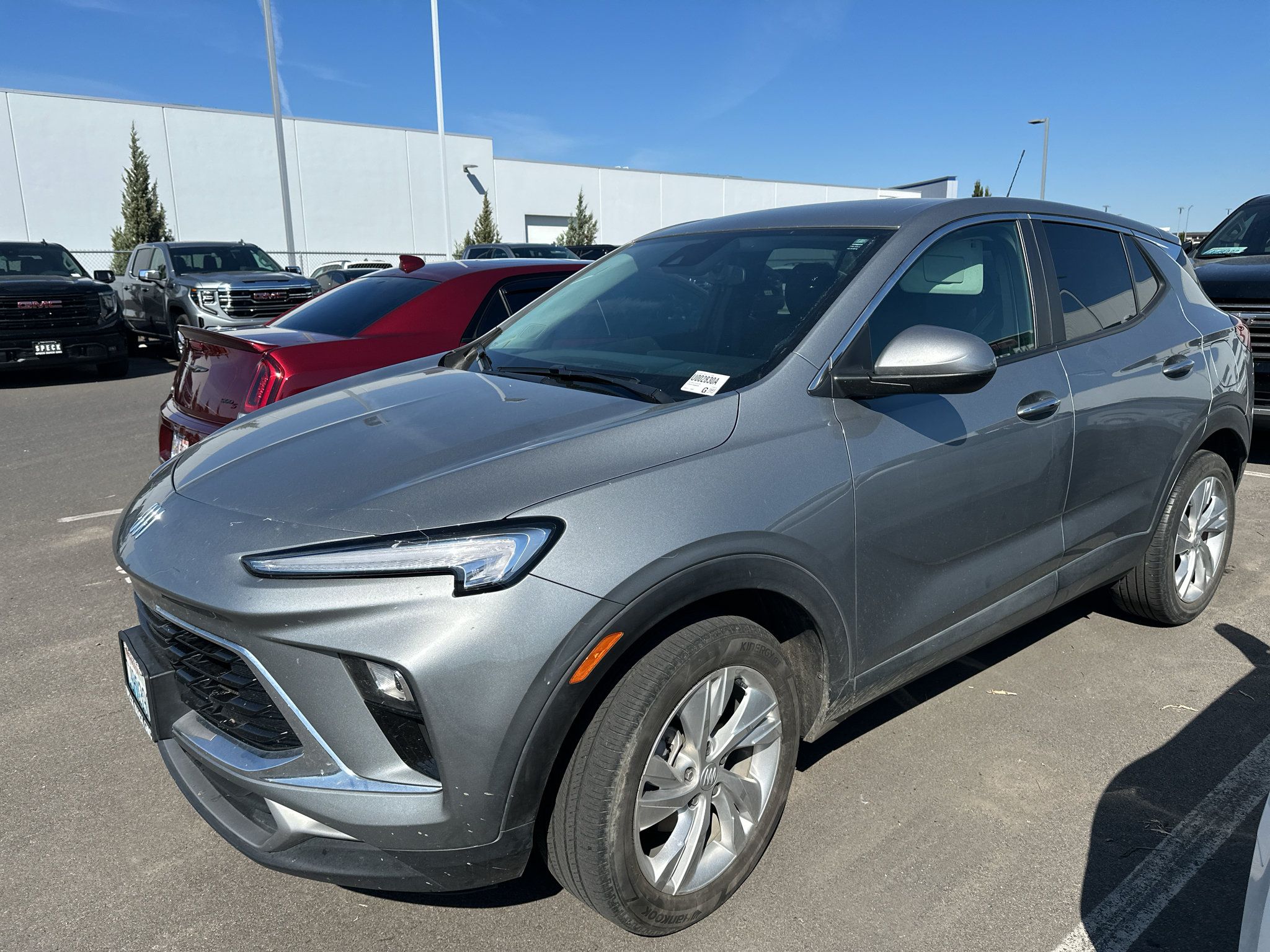 Used 2024 Buick Encore GX Preferred w/ Comfort Package AWD/4WD image 1