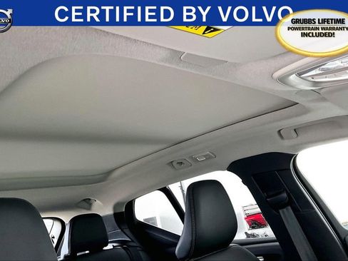 Certified 2025 Volvo XC40 B5 Core image 21
