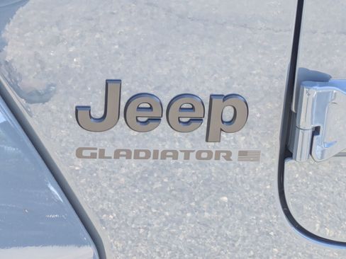 New 2026 Jeep Gladiator Mojave AWD/4WD image 28