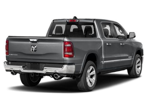 Used 2022 RAM 1500 Limited w/ Body Color Bumper Group AWD/4WD image 5