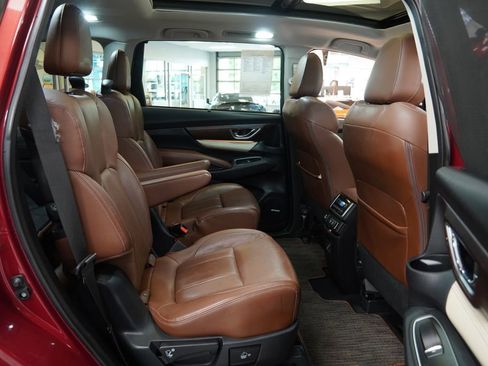 Used 2019 Subaru Ascent Touring AWD/4WD image 36