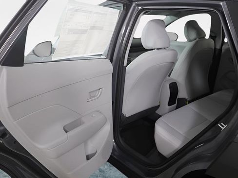 New 2026 Hyundai Kona SE FWD image 11
