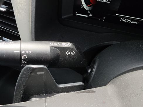 Used 2024 Nissan Rogue SL w/ SL Premium Package AWD/4WD image 12