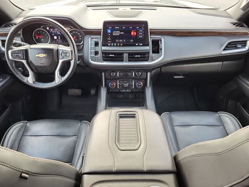 Used 2021 Chevrolet Tahoe Premier w/ Premium Package image 20