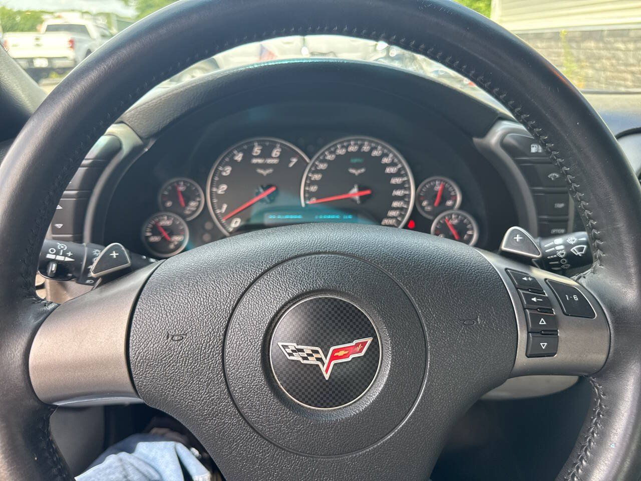 Used 2007 Chevrolet Corvette Coupe w/ Preferred Equipment Group RWD image 15