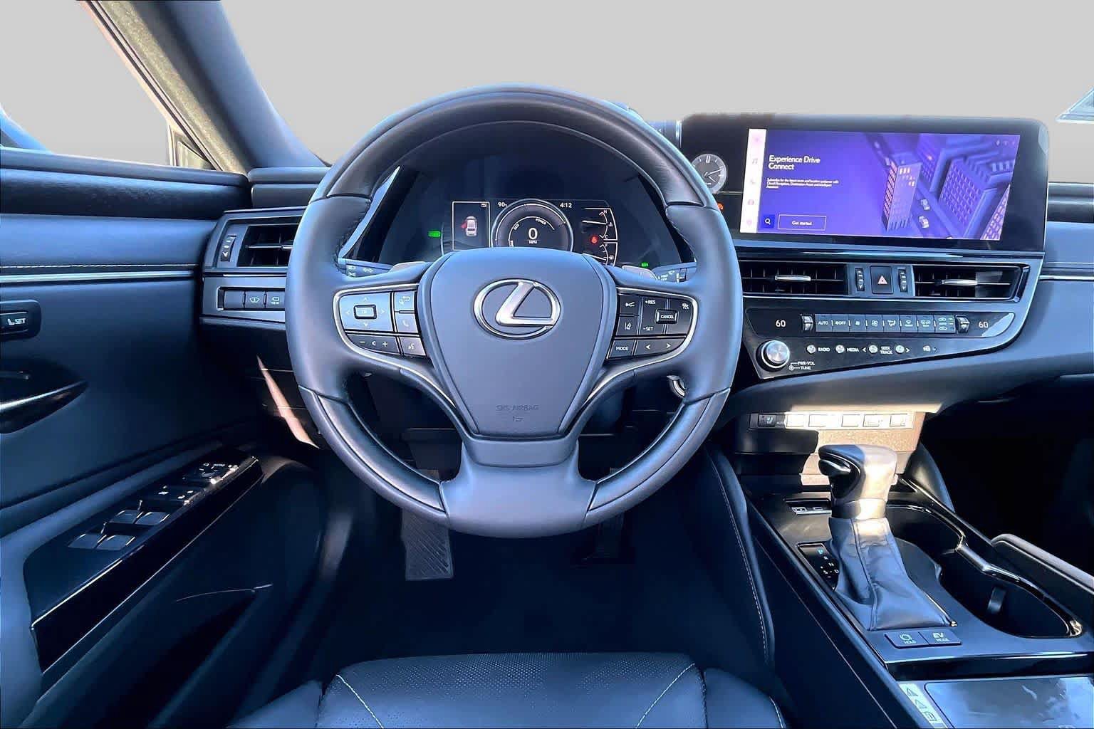 Used 2023 Lexus ES 300h w/ Accessory Package (Z1) FWD image 5