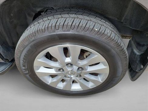 Used 2020 Toyota Sequoia Platinum AWD/4WD image 12