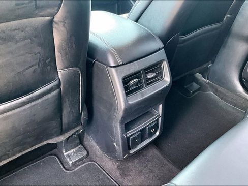 Used 2019 Ford Edge SEL w/ Equipment Group 201A AWD/4WD image 32
