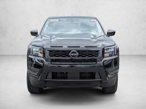 Used 2026 Nissan Frontier SV w/ Tow Package RWD image 2