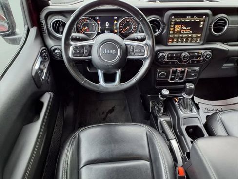 Used 2021 Jeep Gladiator Overland w/ Popular Equipment Package AWD/4WD image 10