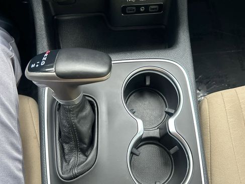 Used 2019 Dodge Durango SXT AWD/4WD image 20
