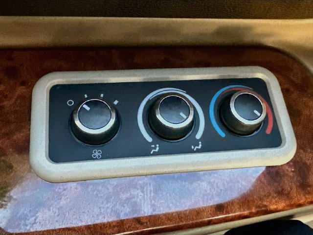 Used 2017 GMC Savana 2500 Extended RWD image 30