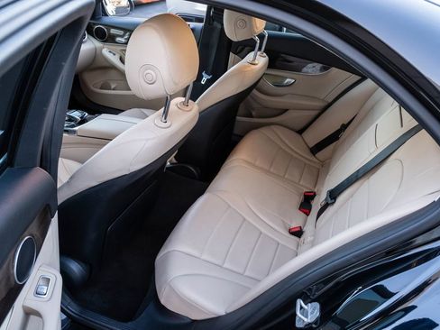 Used 2015 Mercedes-Benz C 300 Sedan image 29