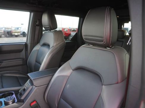 Used 2025 Ford Bronco Outer Banks w/ Sasquatch Package image 10