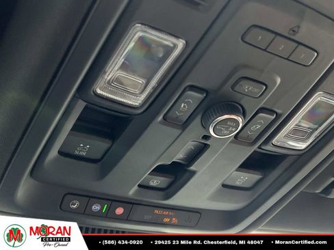 Used 2024 GMC Yukon Denali Ultimate AWD/4WD image 27