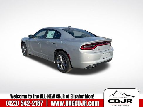 New 2023 Dodge Charger SXT image 5