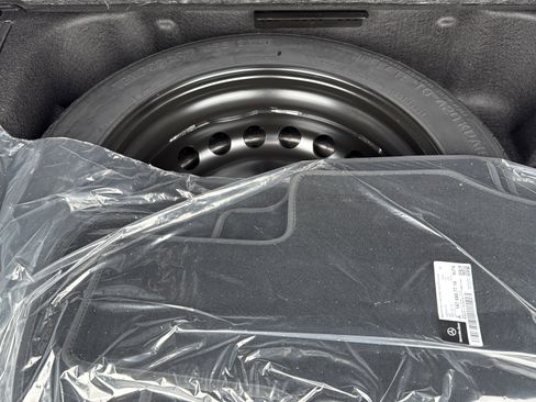 New 2026 Mercedes-Benz GLE 350 4MATIC image 18