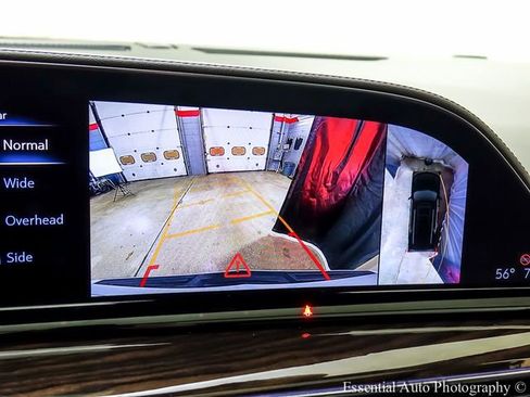 Certified 2023 Cadillac Escalade Premium Luxury Platinum AWD/4WD image 17