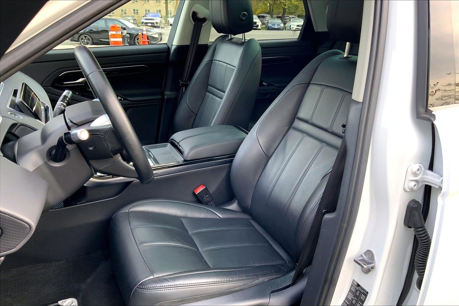 Used 2020 Land Rover Range Rover Evoque S AWD/4WD image 7