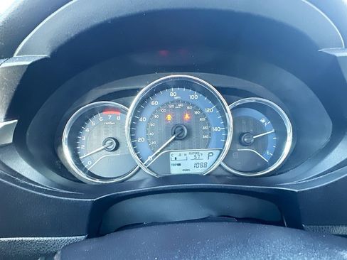 Used 2016 Toyota Corolla LE image 12