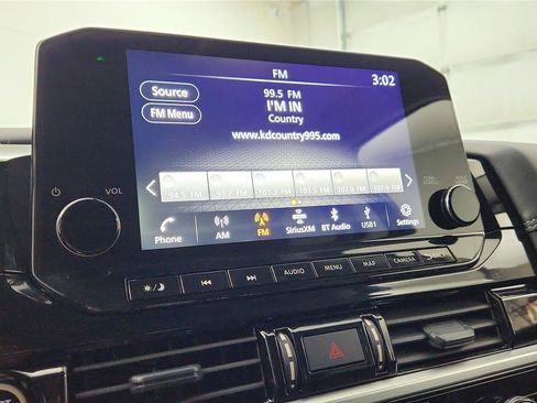 Used 2024 Nissan Pathfinder Platinum w/ Cargo Package FWD image 24