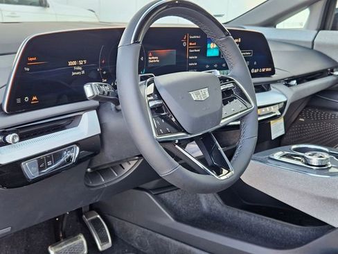 New 2026 Cadillac Optiq Sport 1 image 9