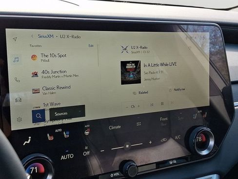 Used 2024 Lexus RX 350 Premium Plus w/ Convenience Package image 18