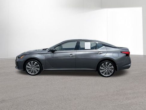 Certified 2024 Nissan Altima 2.5 SL image 12